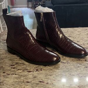 Club Monaco Dark Red Croc-Pattern Ankle Boots